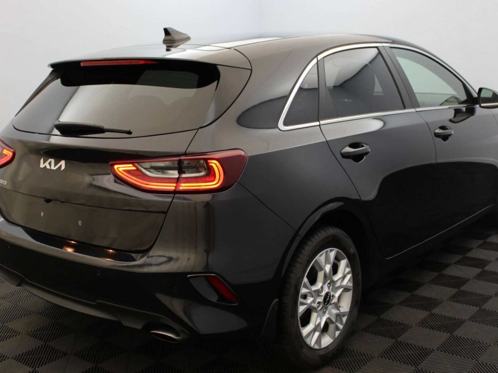 KIA - CEED - #185088 - 16