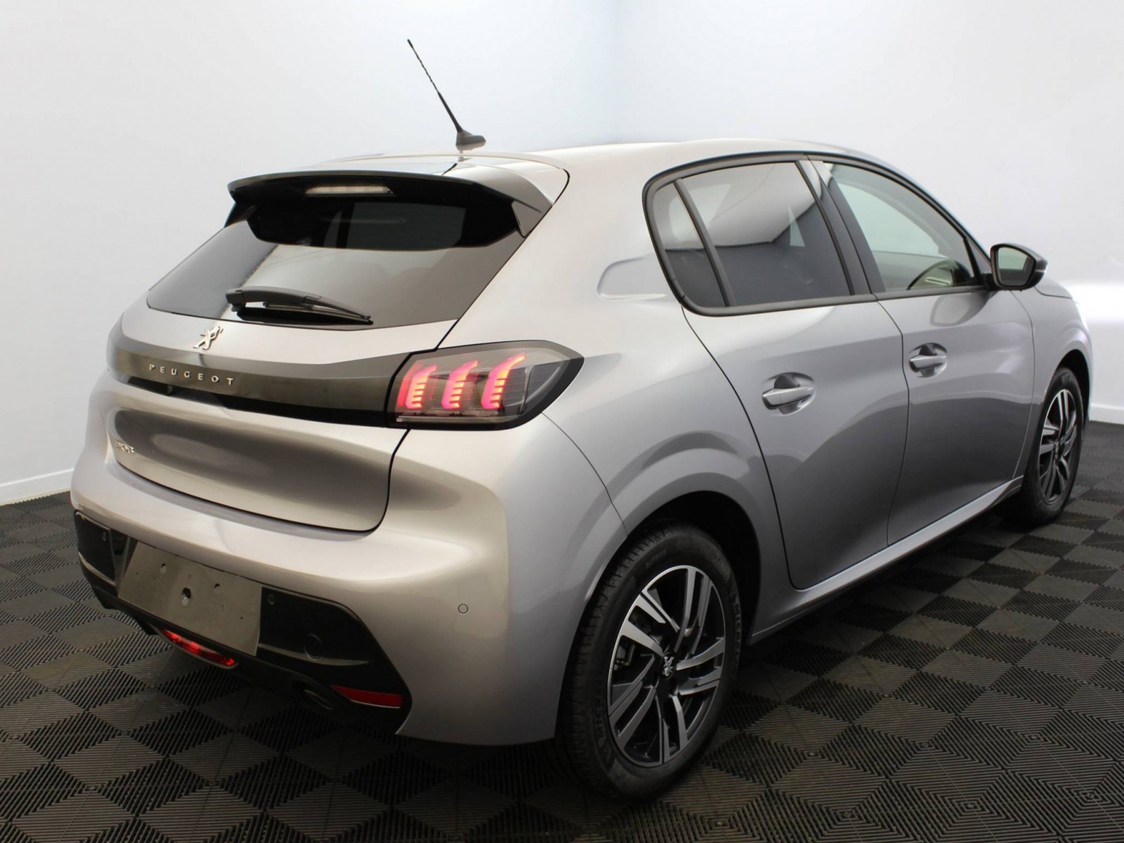 PEUGEOT - 208 - #185034 - 12