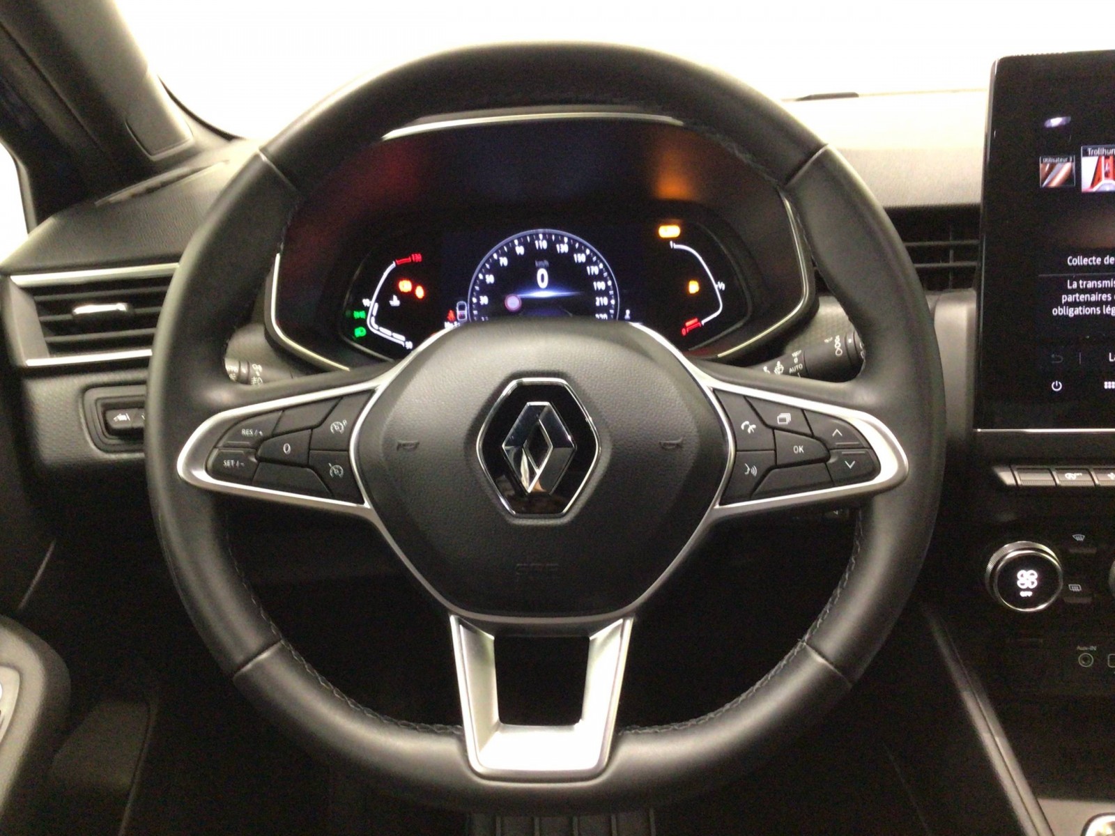 RENAULT - CLIO V - #183535 - 9