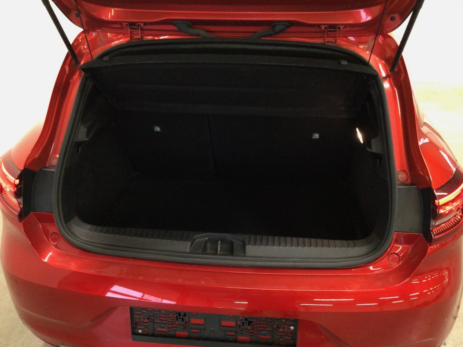 RENAULT - CLIO V - #183539 - 13