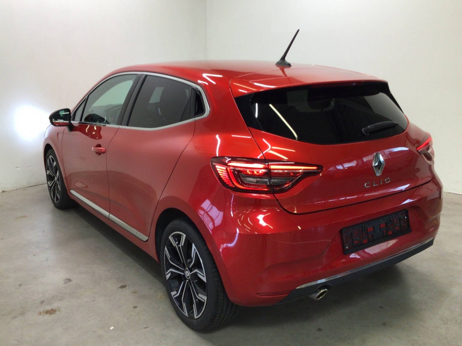RENAULT - CLIO V - #183523 - 2
