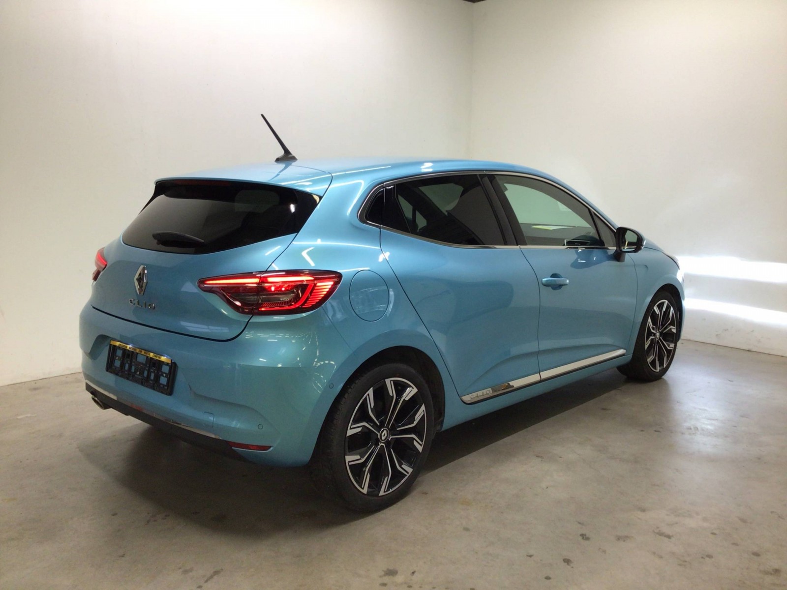 RENAULT - CLIO V - #183556 - 3