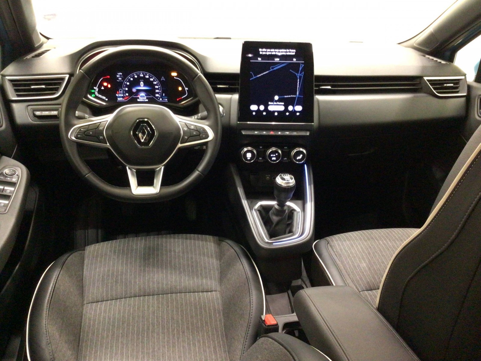 RENAULT - CLIO V - #183556 - 9