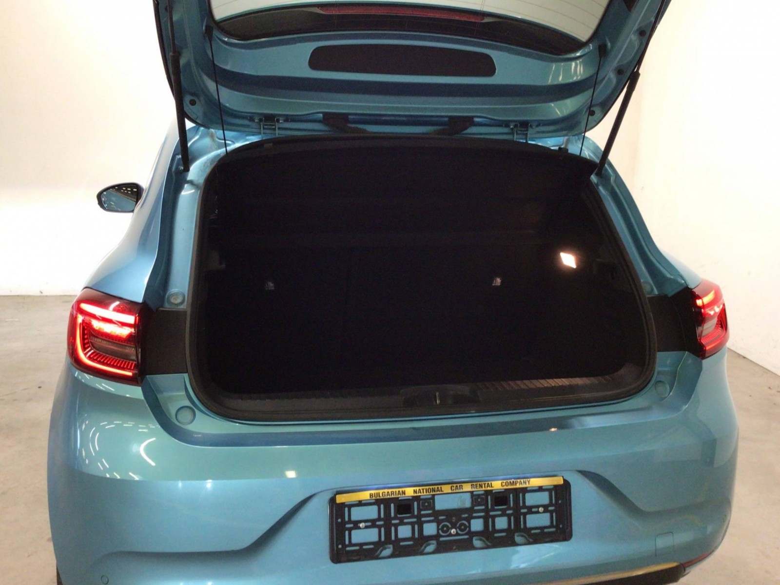 RENAULT - CLIO V - #183540 - 32