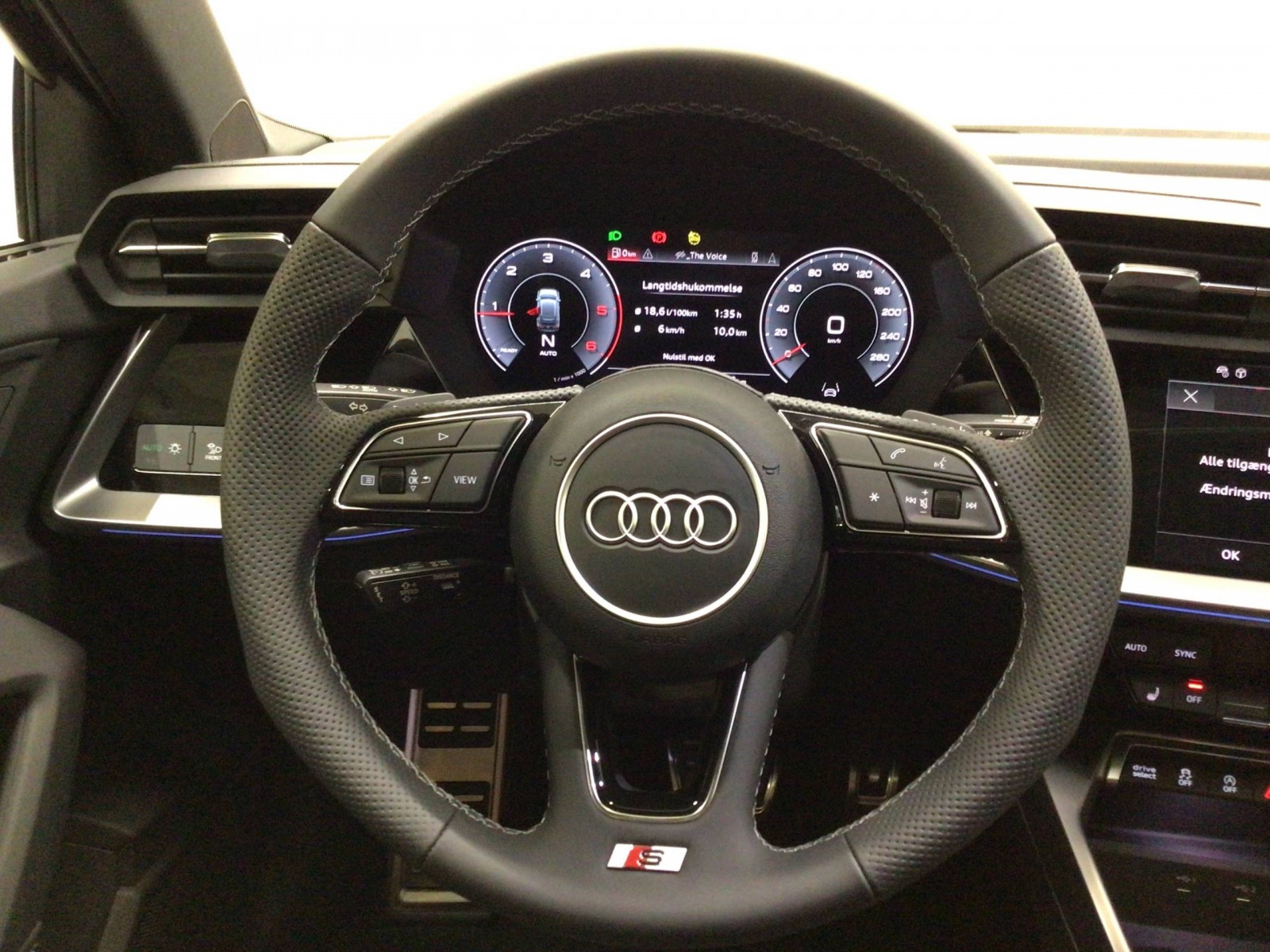 AUDI - A3 SPORTBACK - #184817 - 10