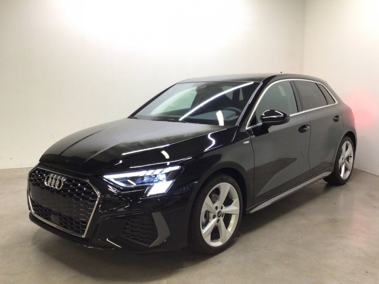 AUDI - A3 SPORTBACK - #184814 - 1