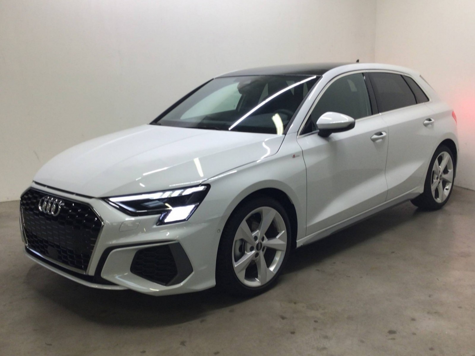 AUDI - A3 SPORTBACK - #184810 - 15