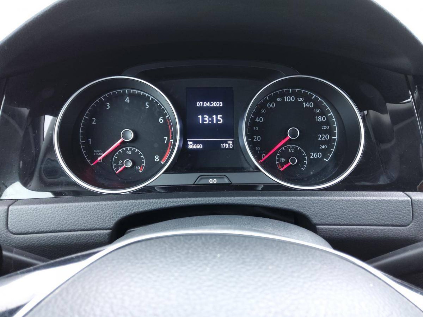 VOLKSWAGEN - GOLF - #185510 - 5