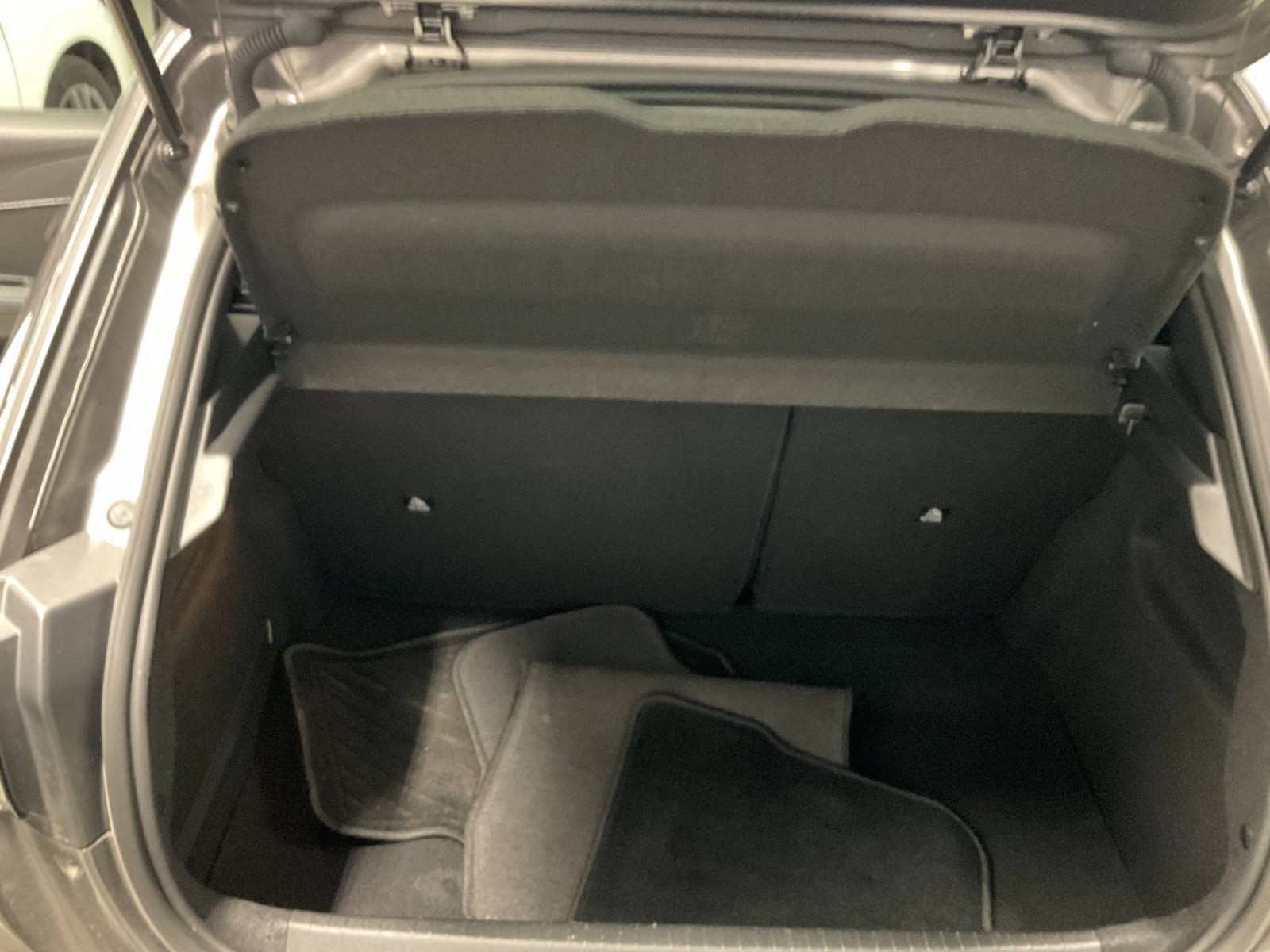 PEUGEOT - 208 - #185517 - 26