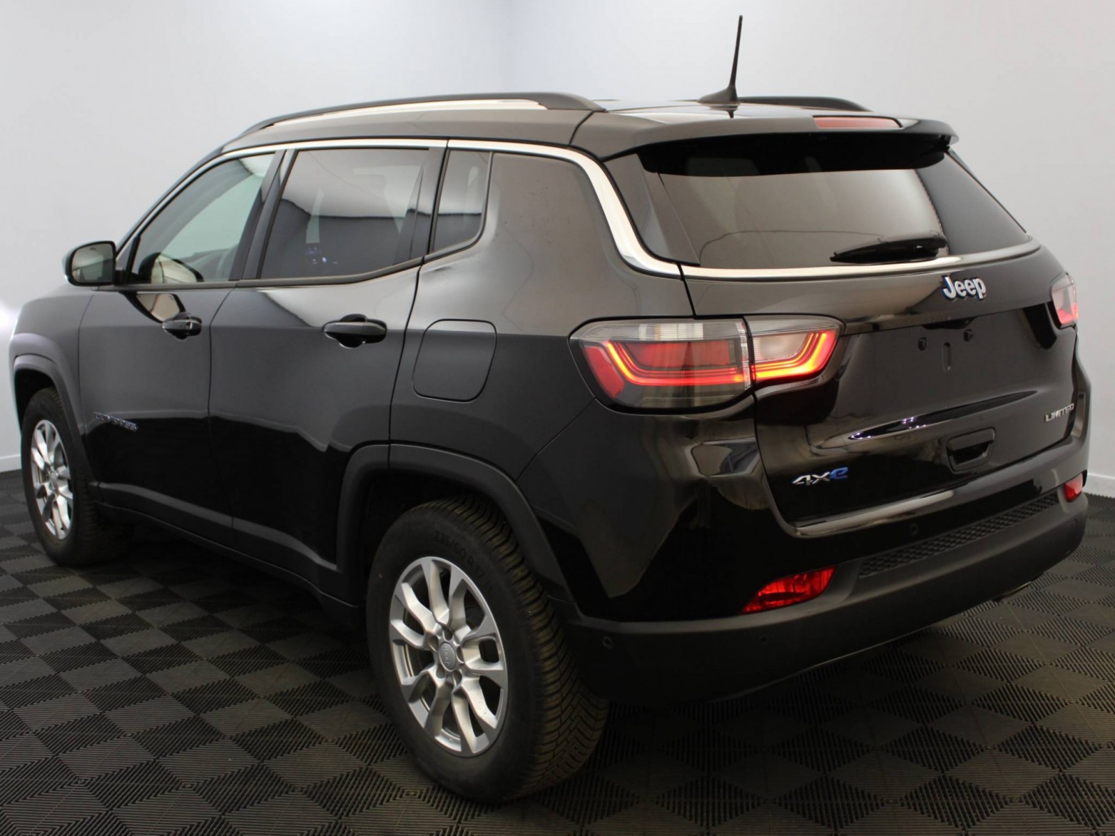 JEEP - COMPASS - #185001 - 17