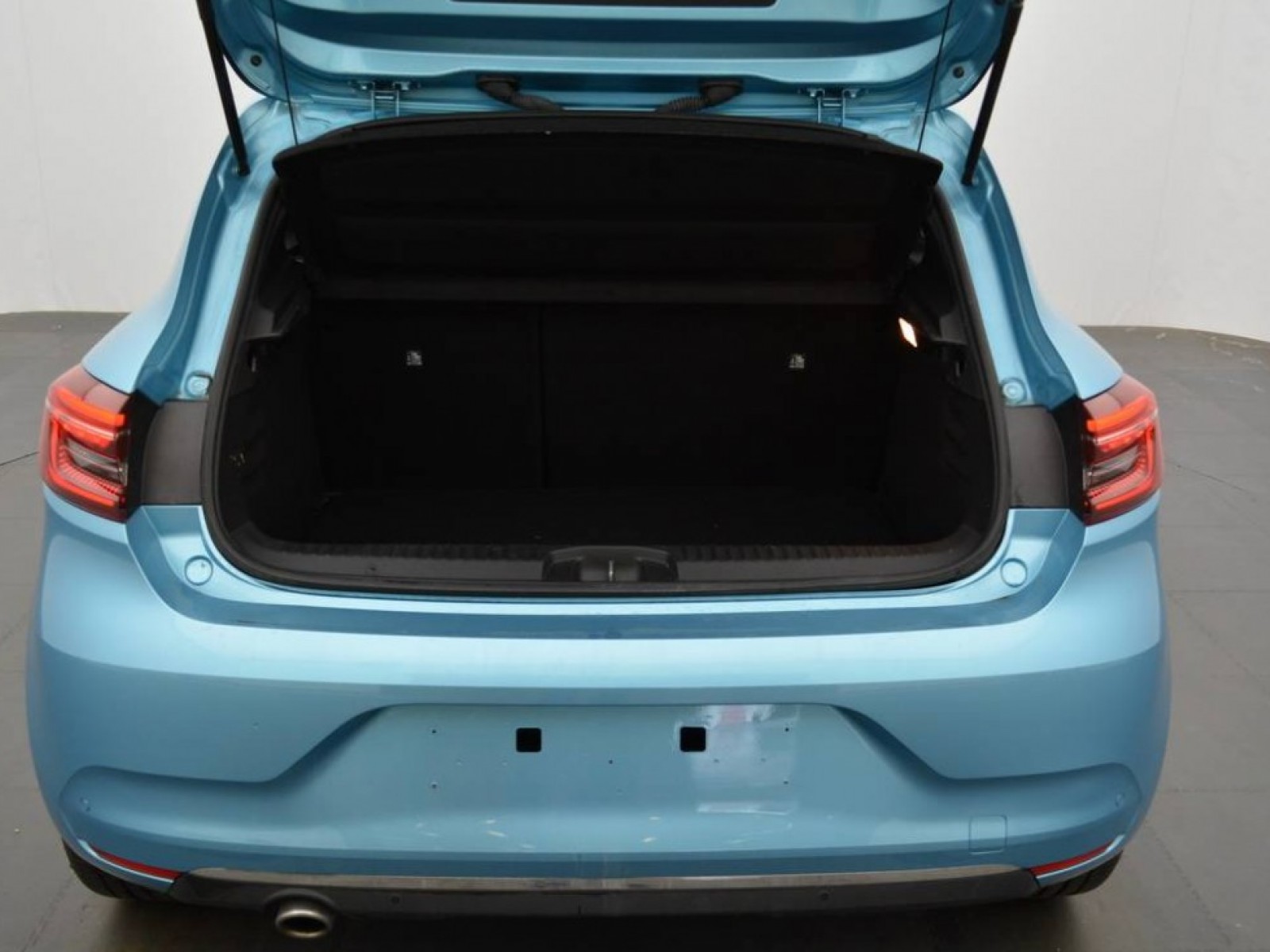 RENAULT - CLIO V - #183526 - 27