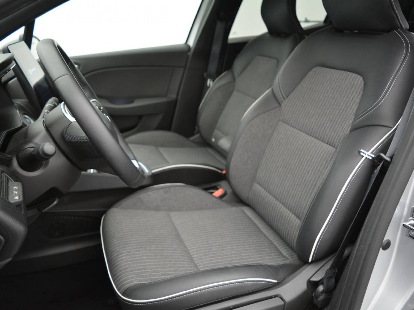 RENAULT - CLIO V - #183546 - 7