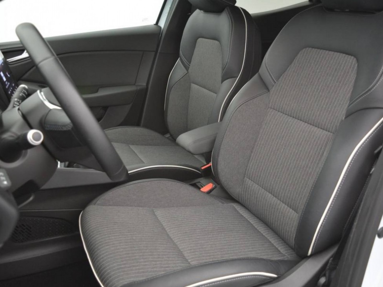 RENAULT - CLIO V - #183555 - 7