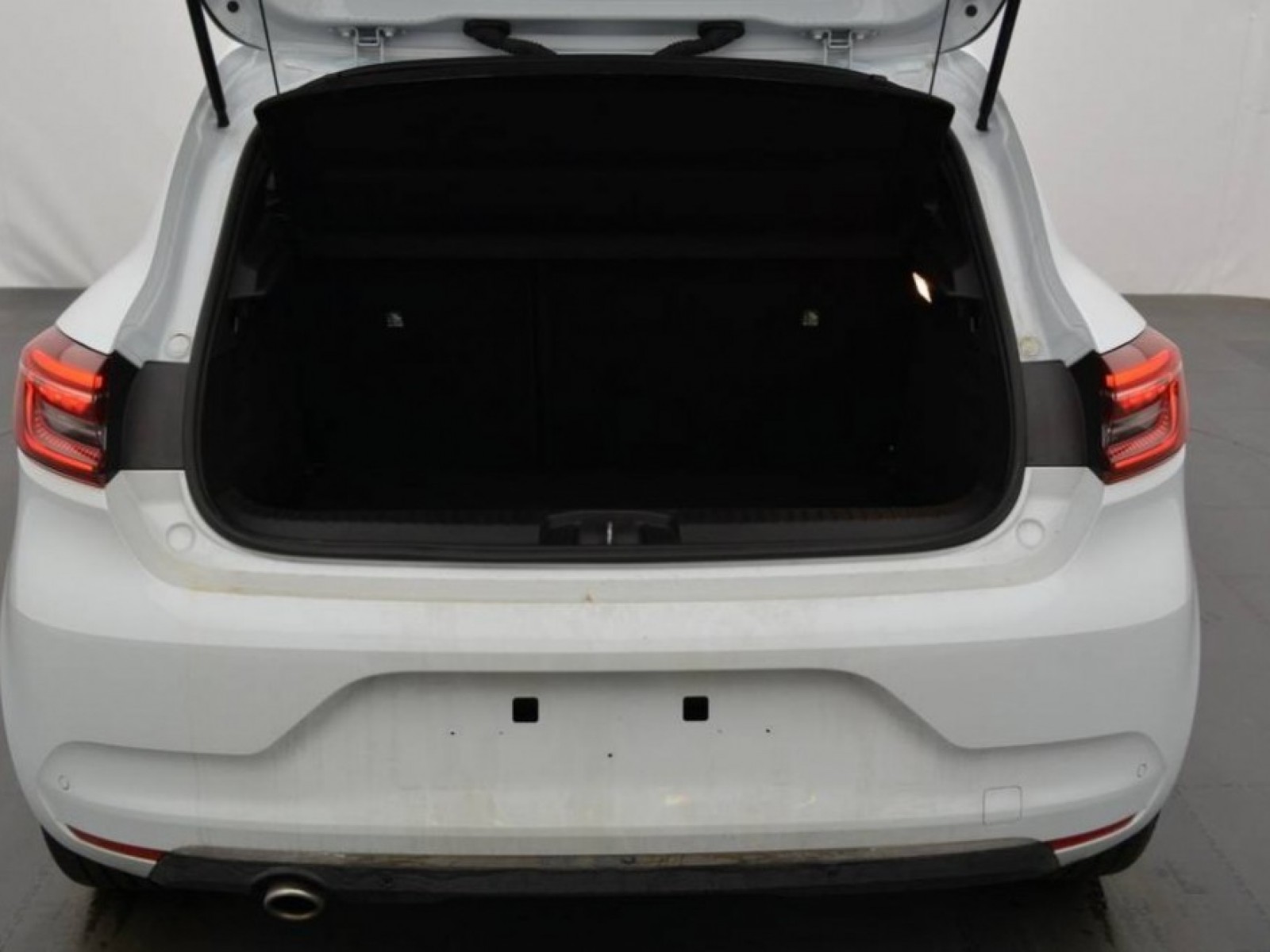 RENAULT - CLIO V - #183555 - 27