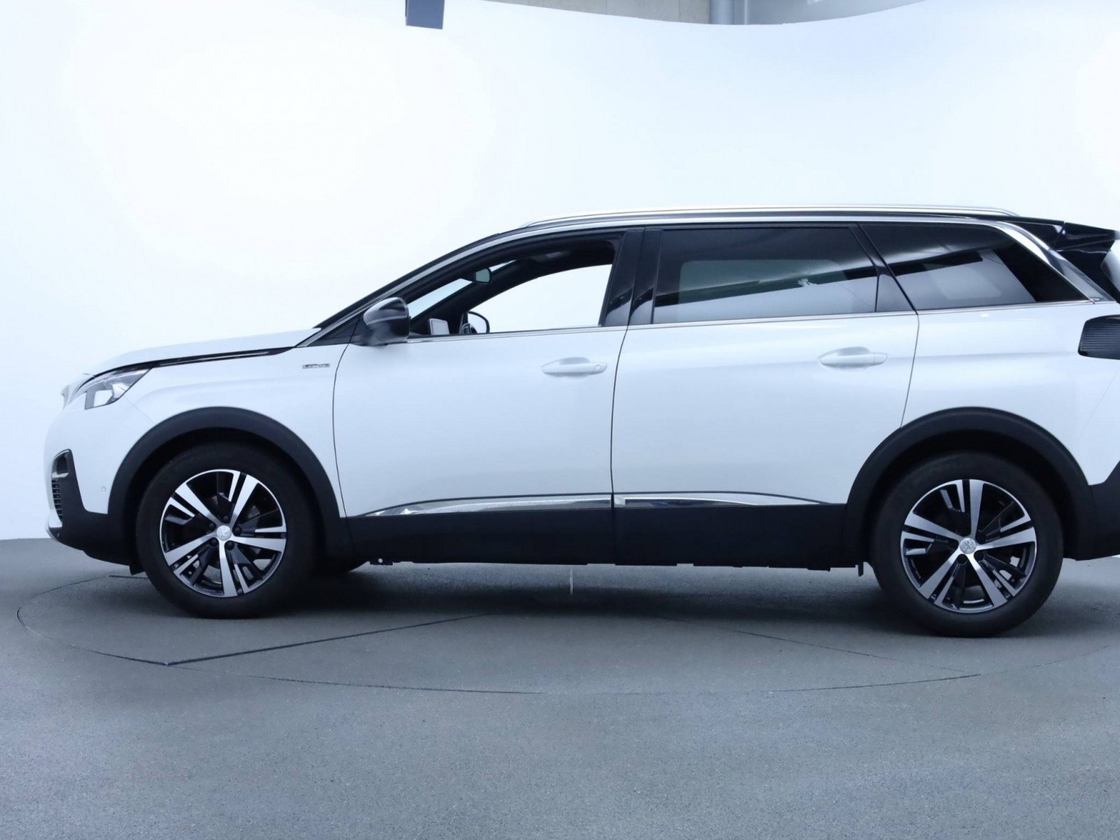 PEUGEOT - 5008 - #185688 - 26