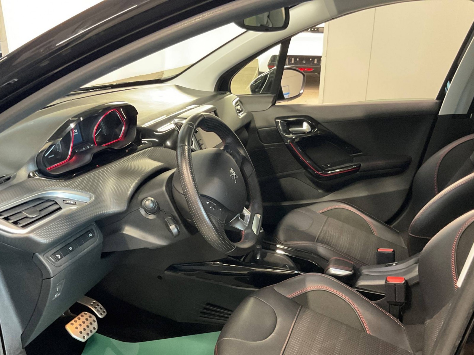 PEUGEOT - 2008 - #185716 - 6