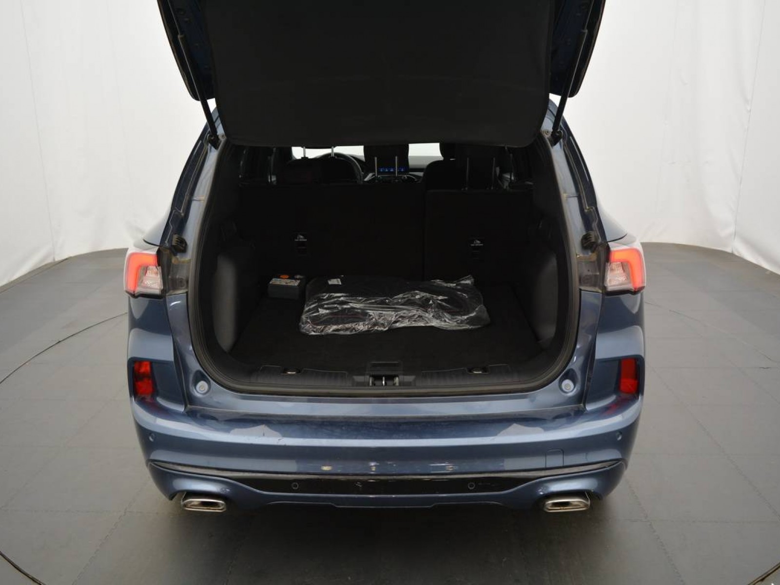 FORD - KUGA - #183901 - 13