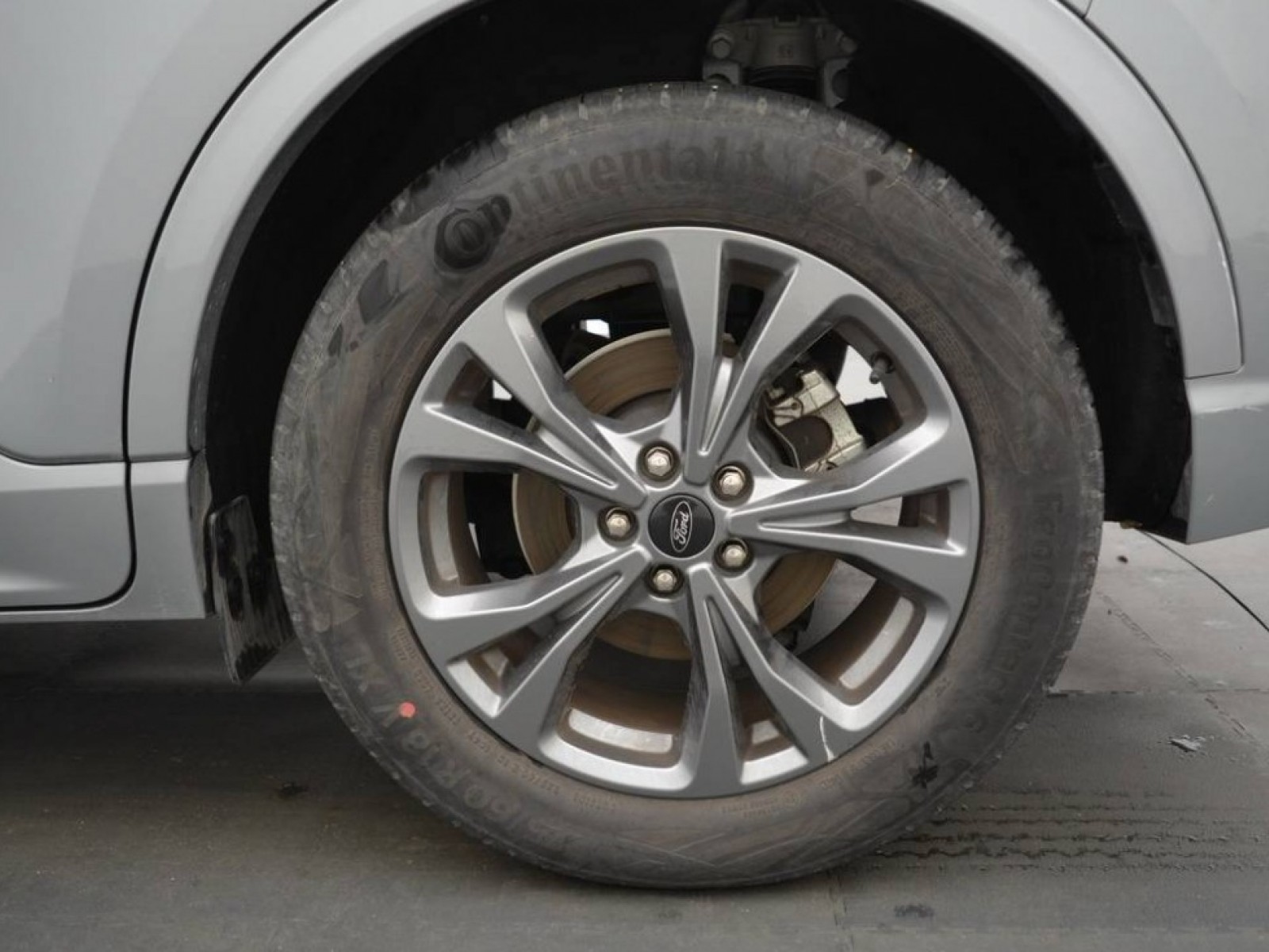 FORD - KUGA - #184140 - 6