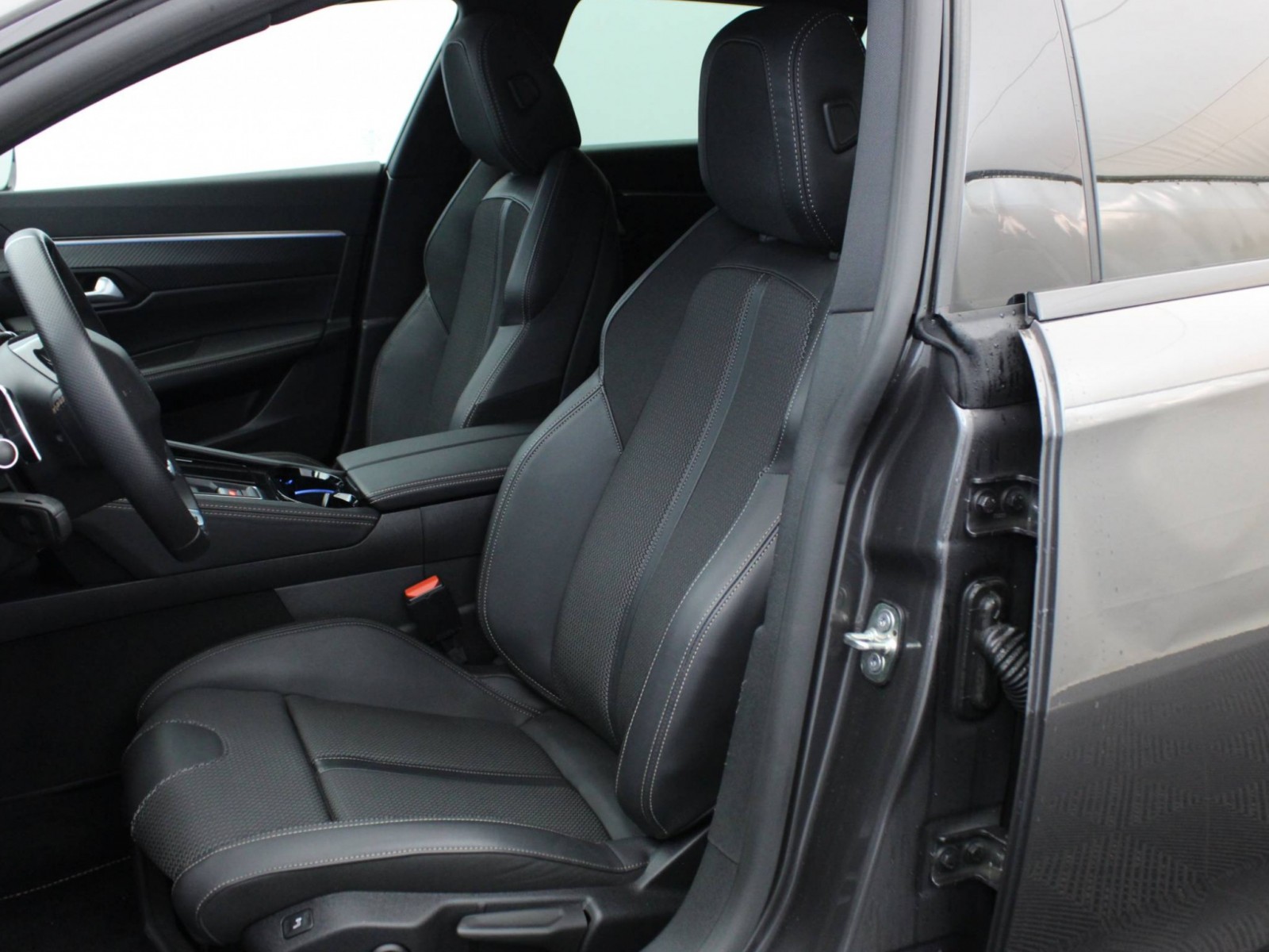 PEUGEOT - 508 SW - #185783 - 38