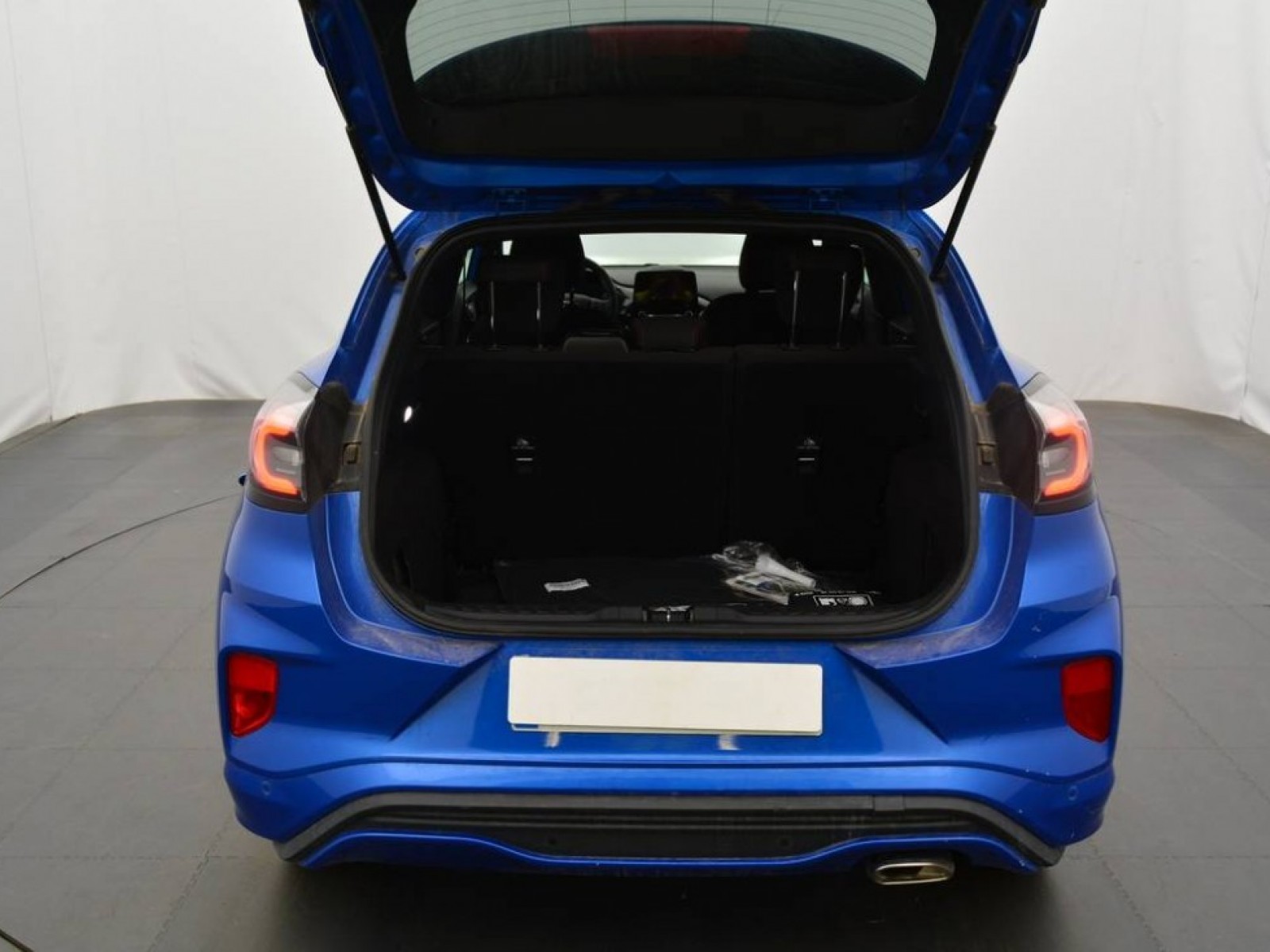 FORD - PUMA - #184148 - 20
