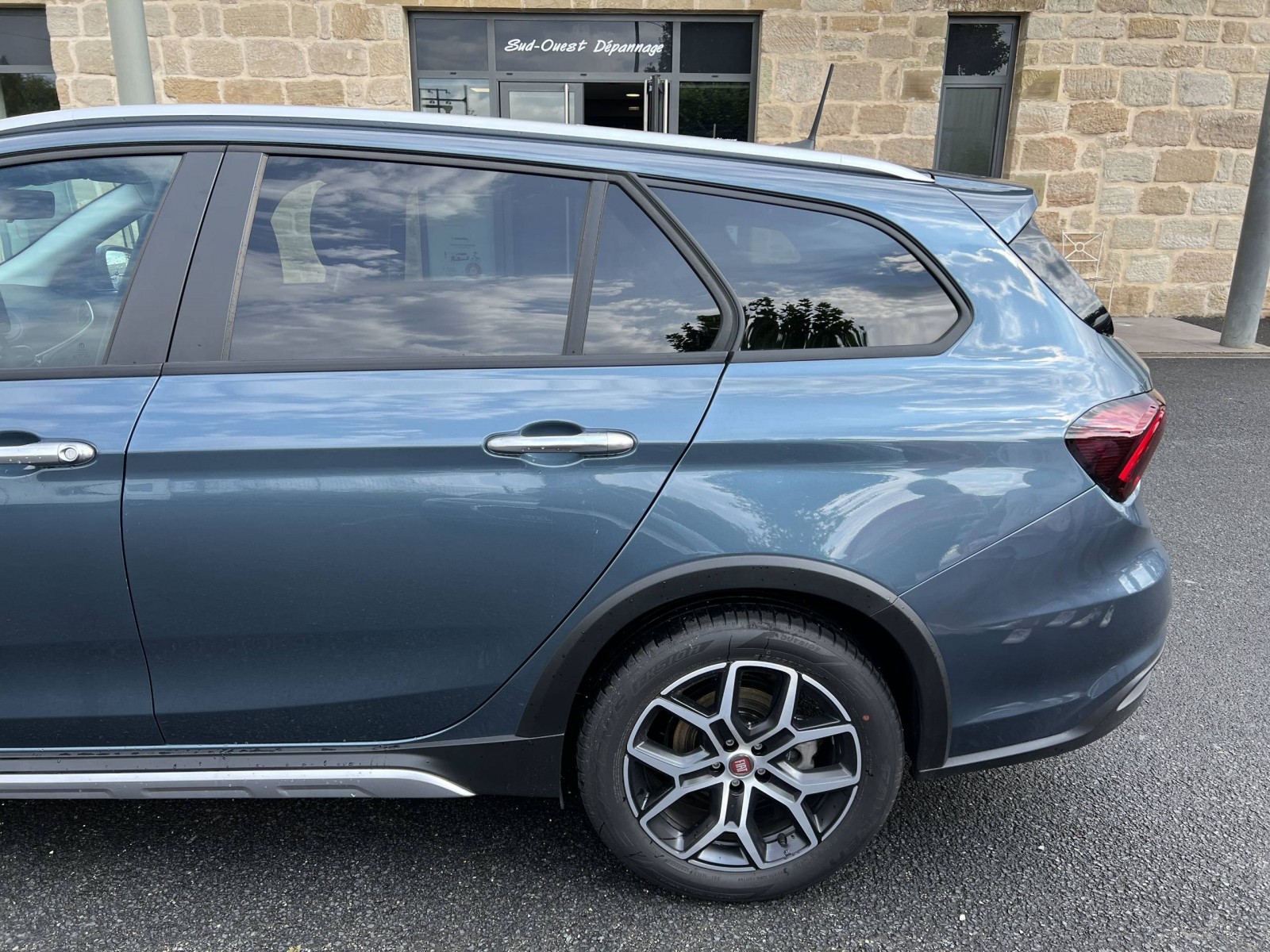FIAT - TIPO CROSS SW MY22 - #185799 - 5
