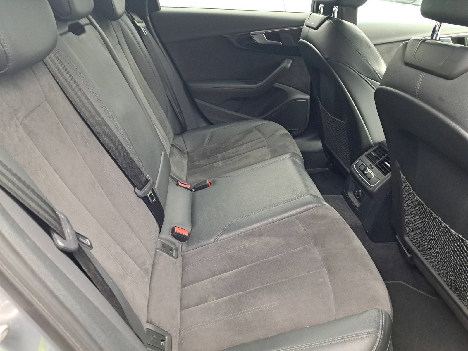 AUDI - A4 AVANT - #185792 - 4