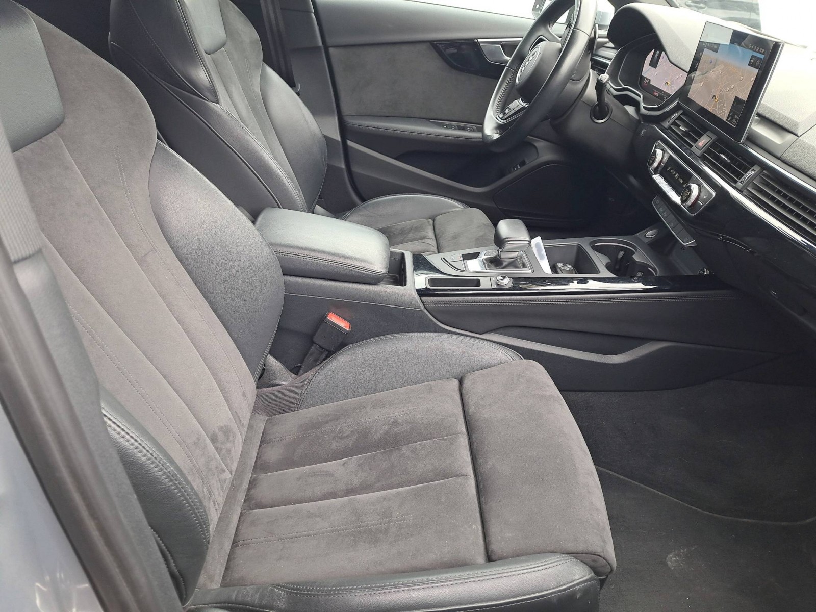 AUDI - A4 AVANT - #185792 - 3