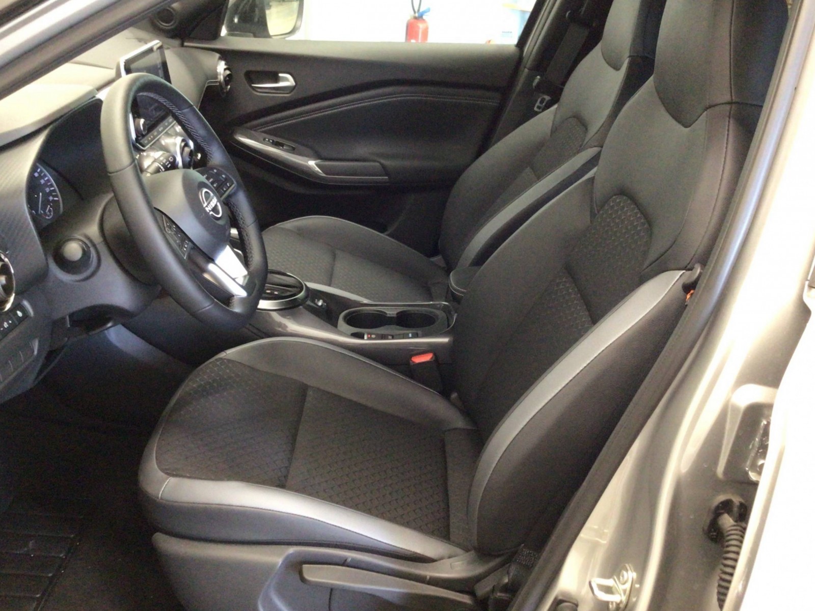 NISSAN - JUKE 2023 - #185433 - 22