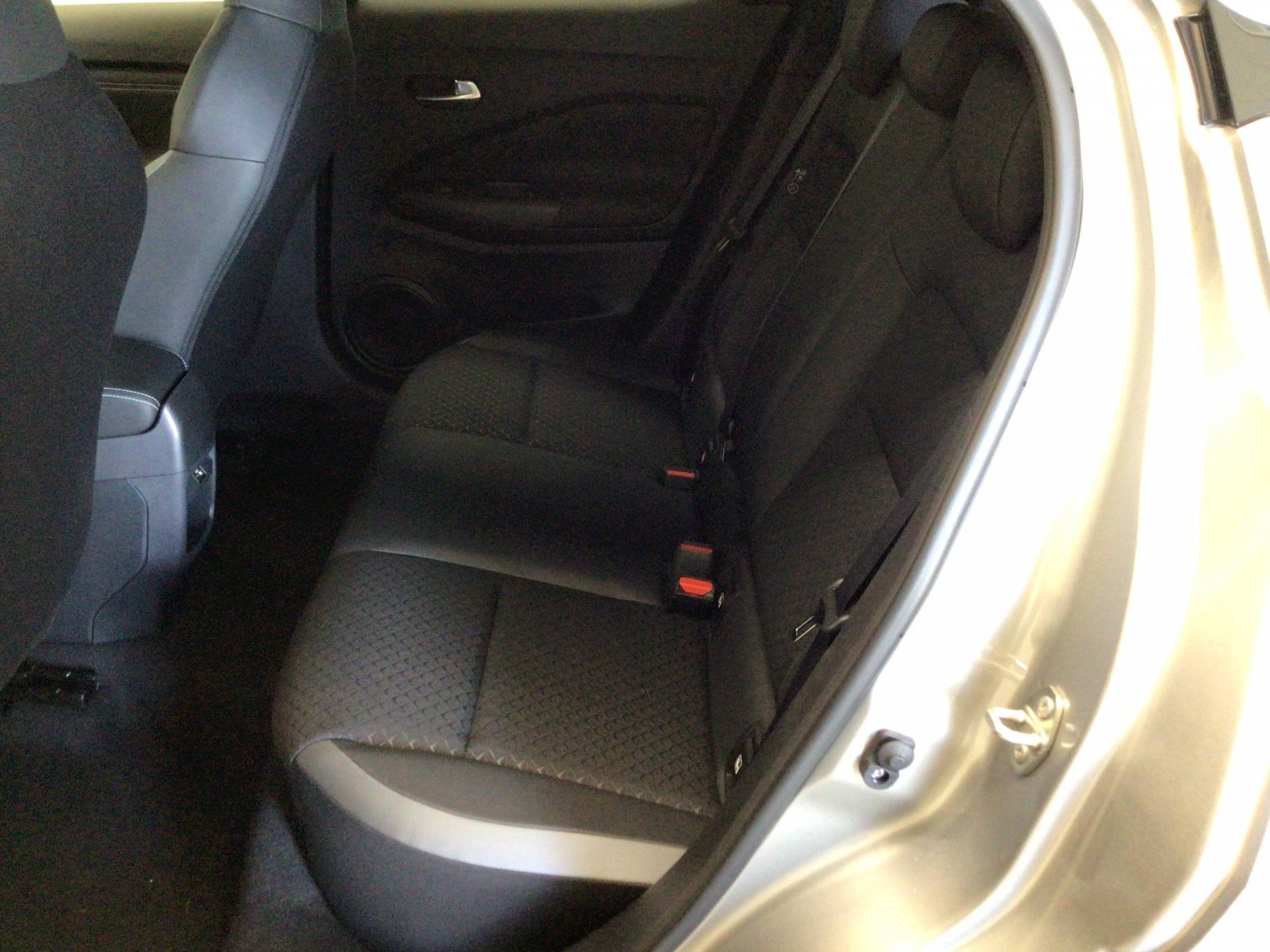 NISSAN - JUKE 2023 - #185433 - 8