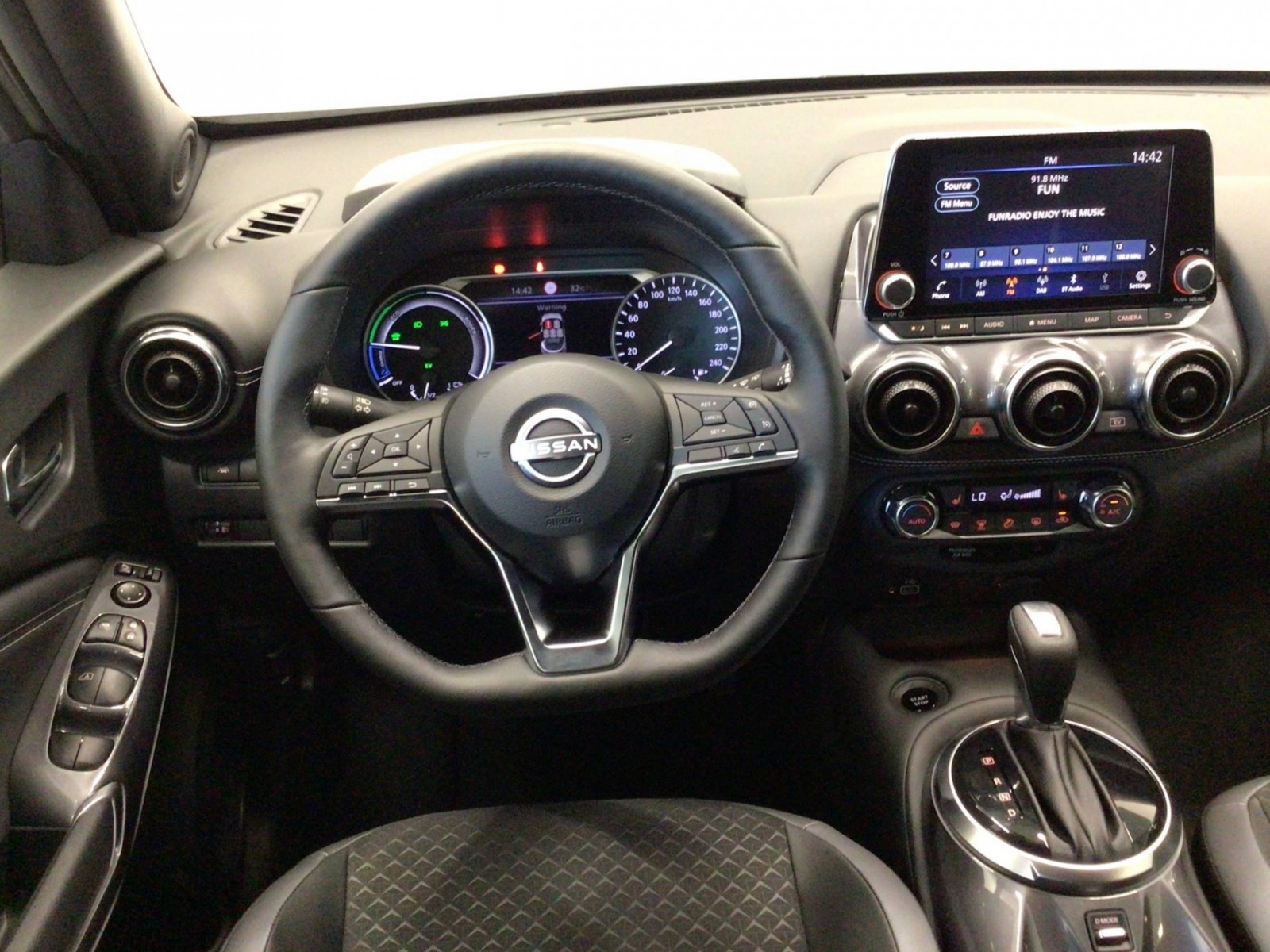 NISSAN - JUKE 2023 - #185433 - 29
