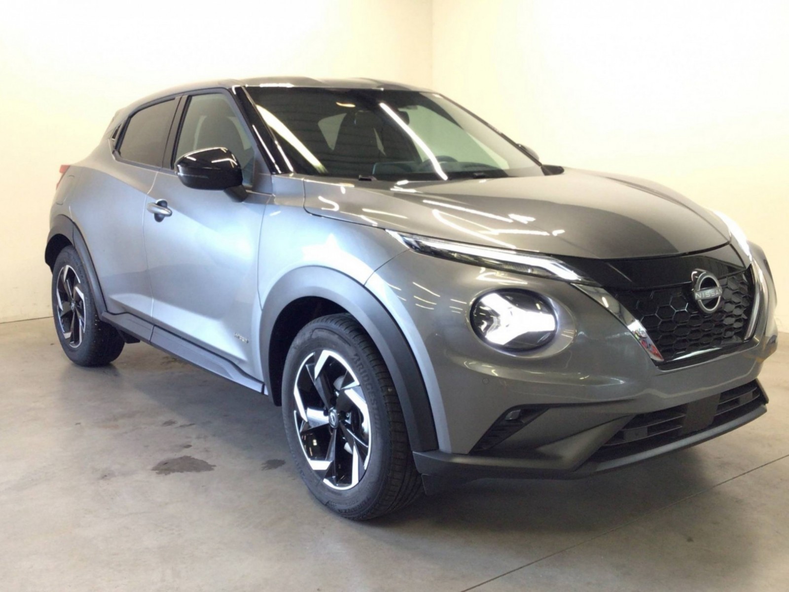 NISSAN - JUKE 2023 - #185430 - 17