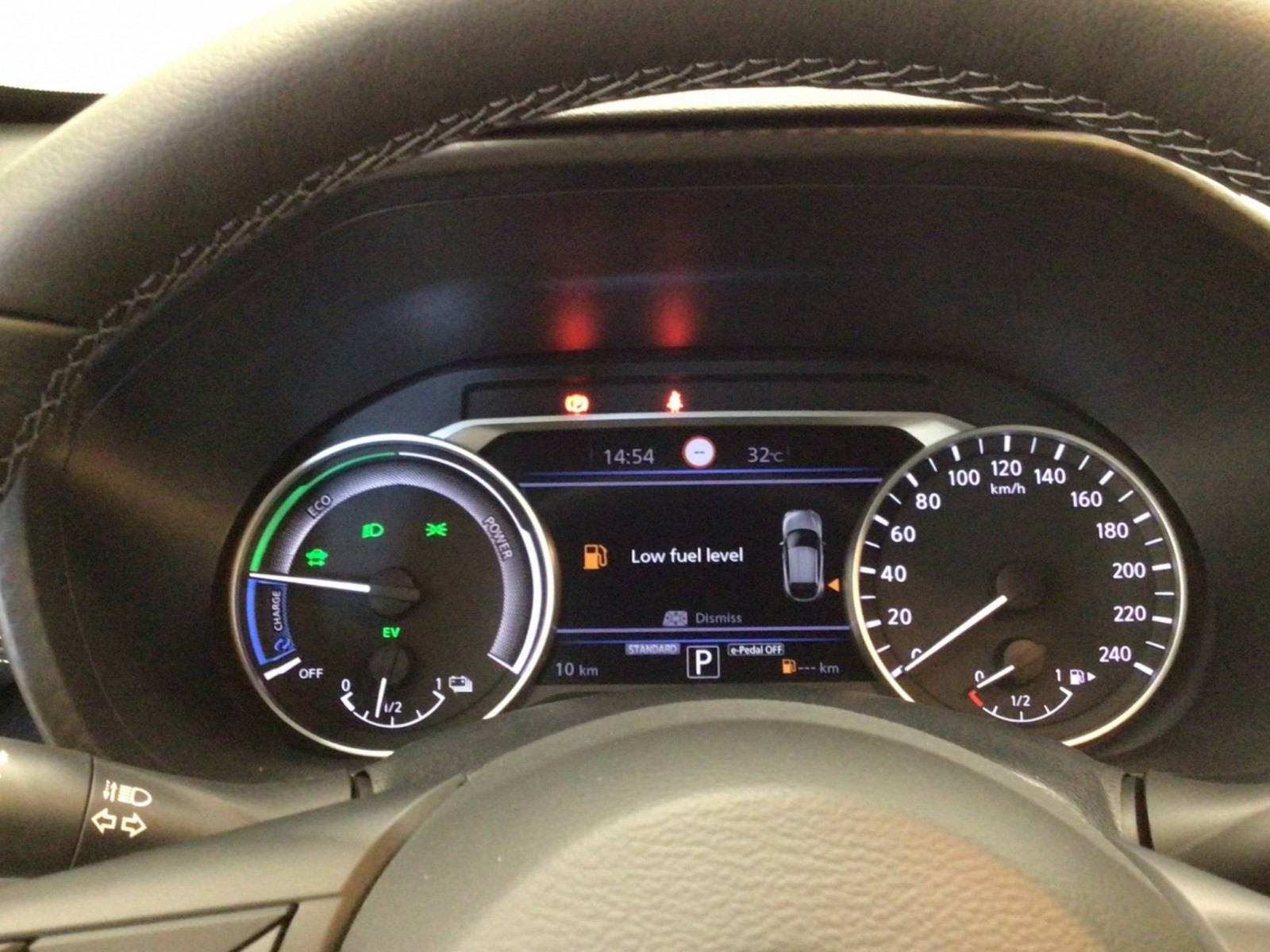 NISSAN - JUKE 2023 - #185432 - 25