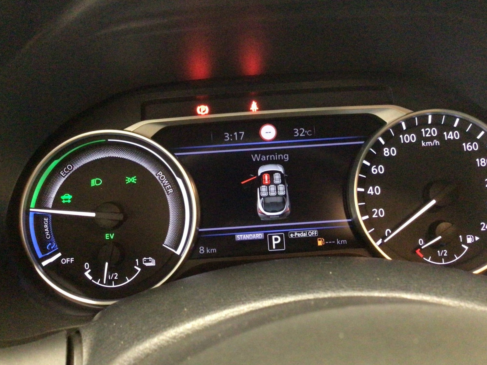 NISSAN - JUKE 2023 - #185436 - 27