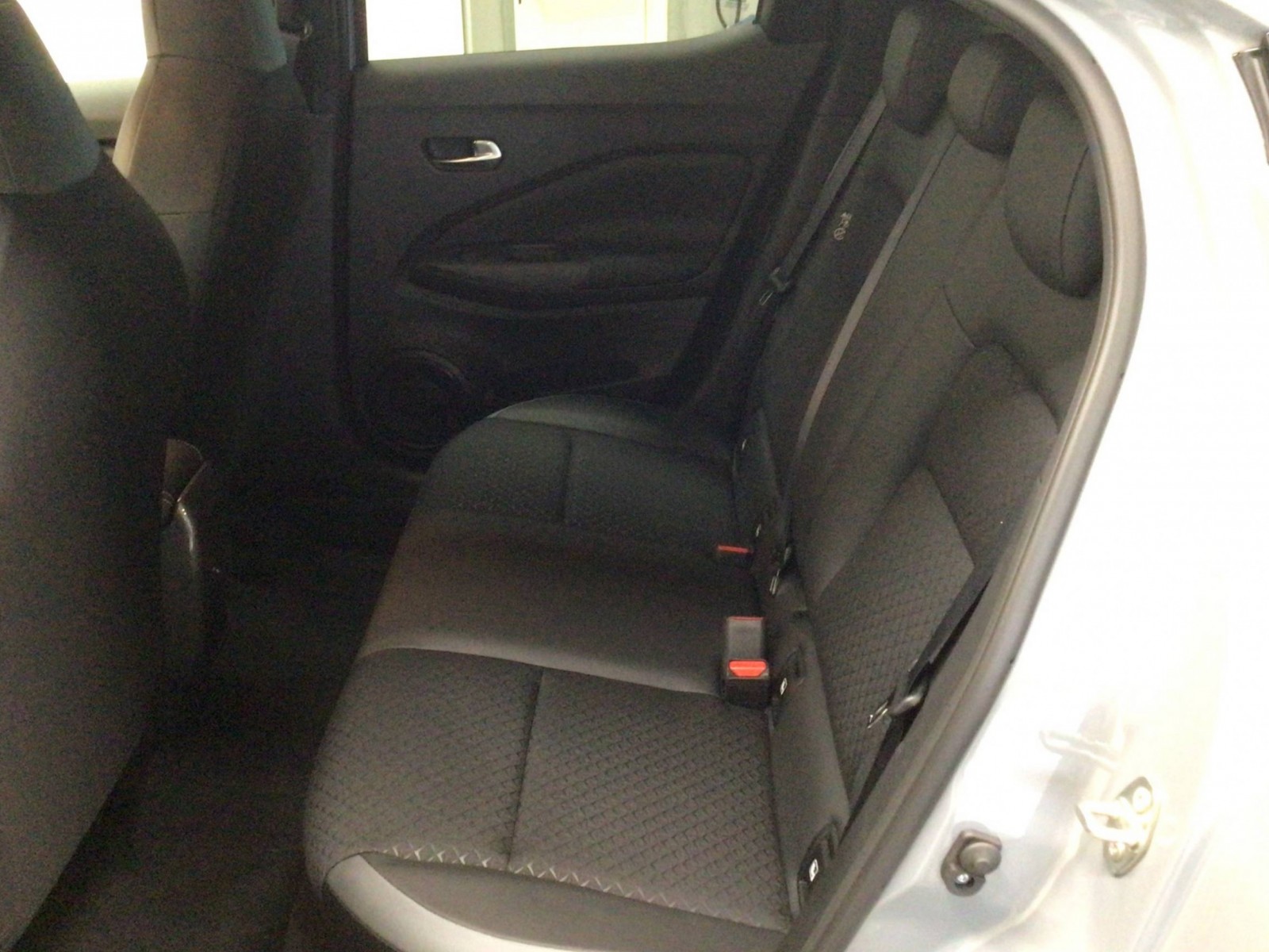 NISSAN - JUKE 2023 - #185437 - 8