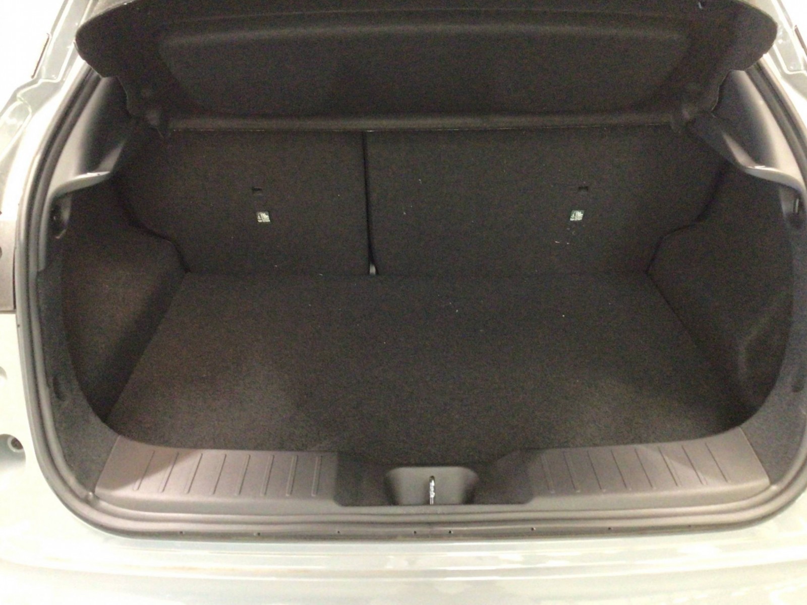 NISSAN - JUKE 2023 - #185437 - 32