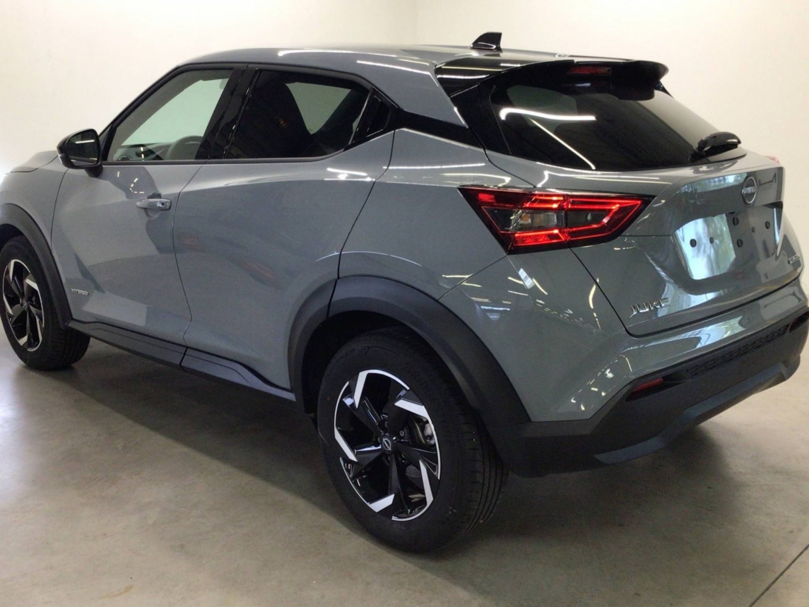 NISSAN - JUKE 2023 - #185437 - 18