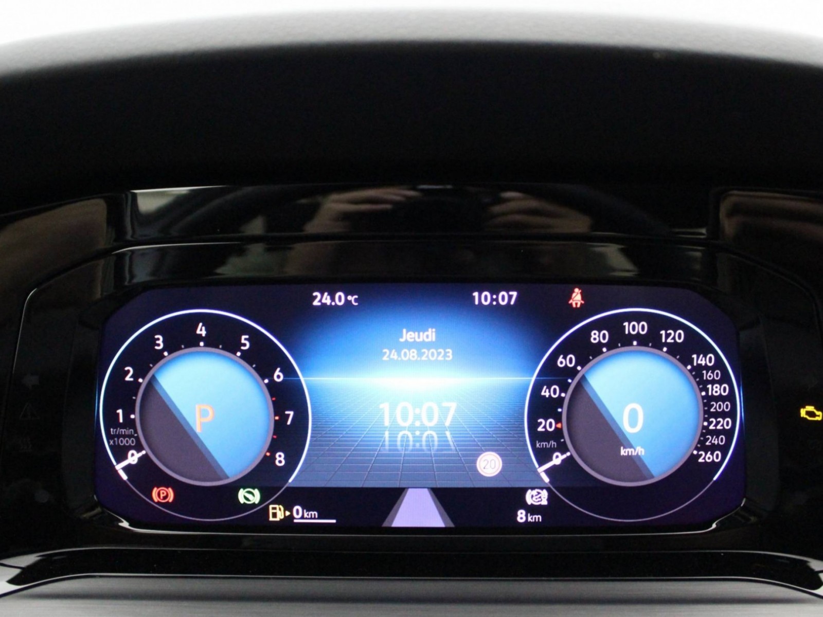 VOLKSWAGEN - GOLF - #185243 - 32