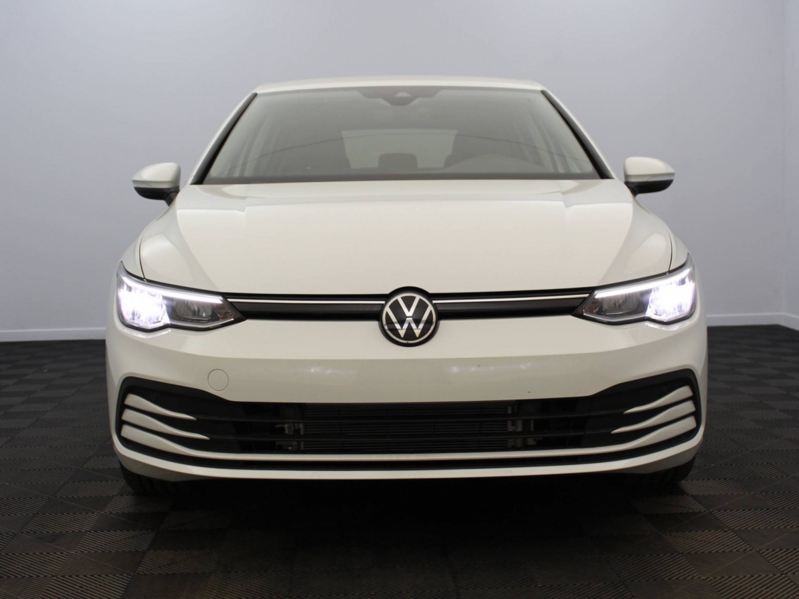 VOLKSWAGEN - GOLF - #184923 - 19