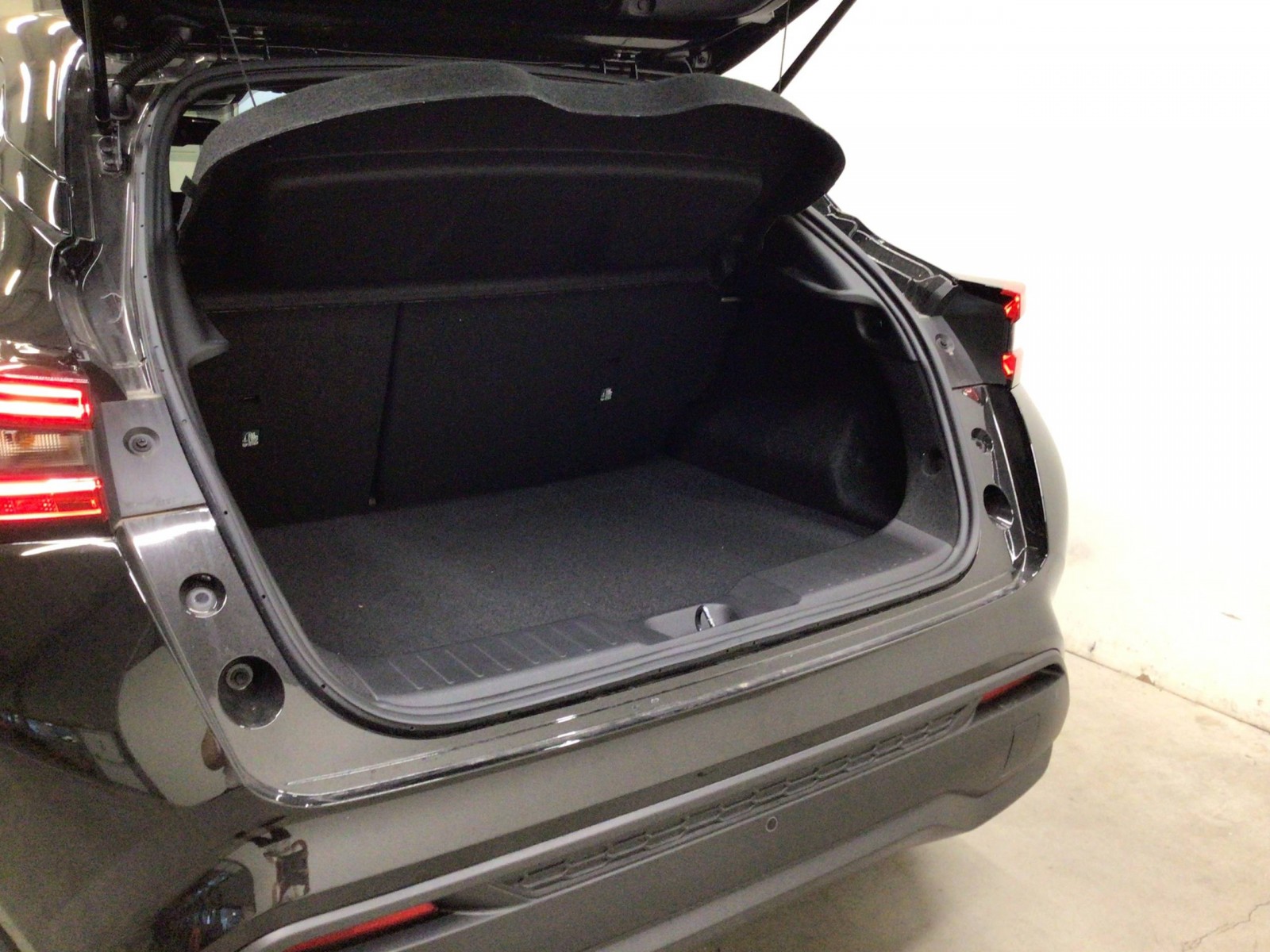 NISSAN - JUKE 2023 - #185429 - 12