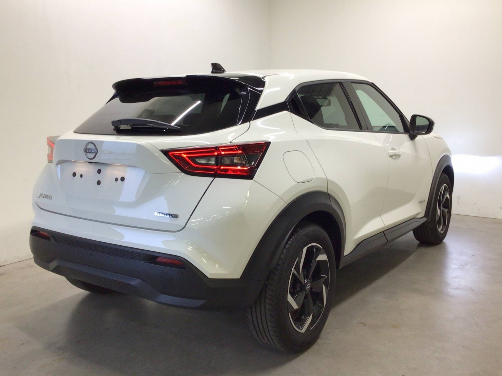 NISSAN - JUKE 2023 - #185341 - 18