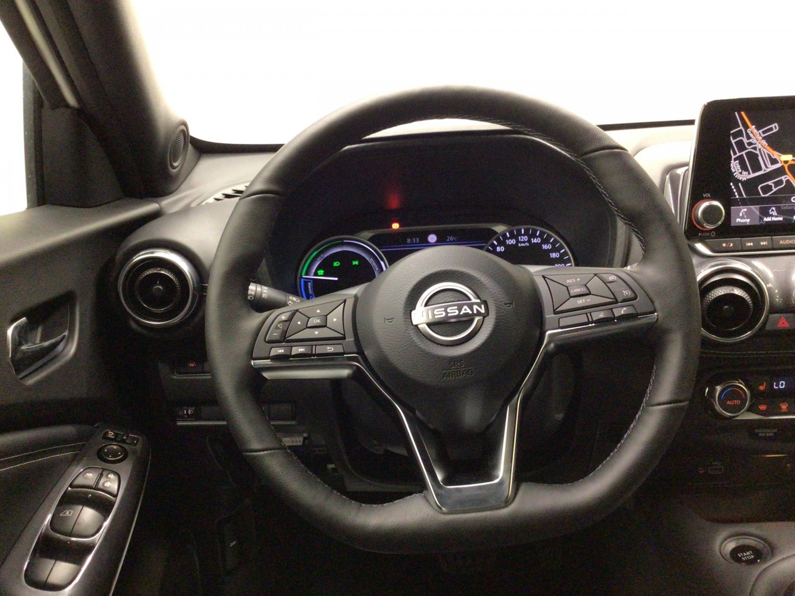 NISSAN - JUKE 2023 - #185341 - 10