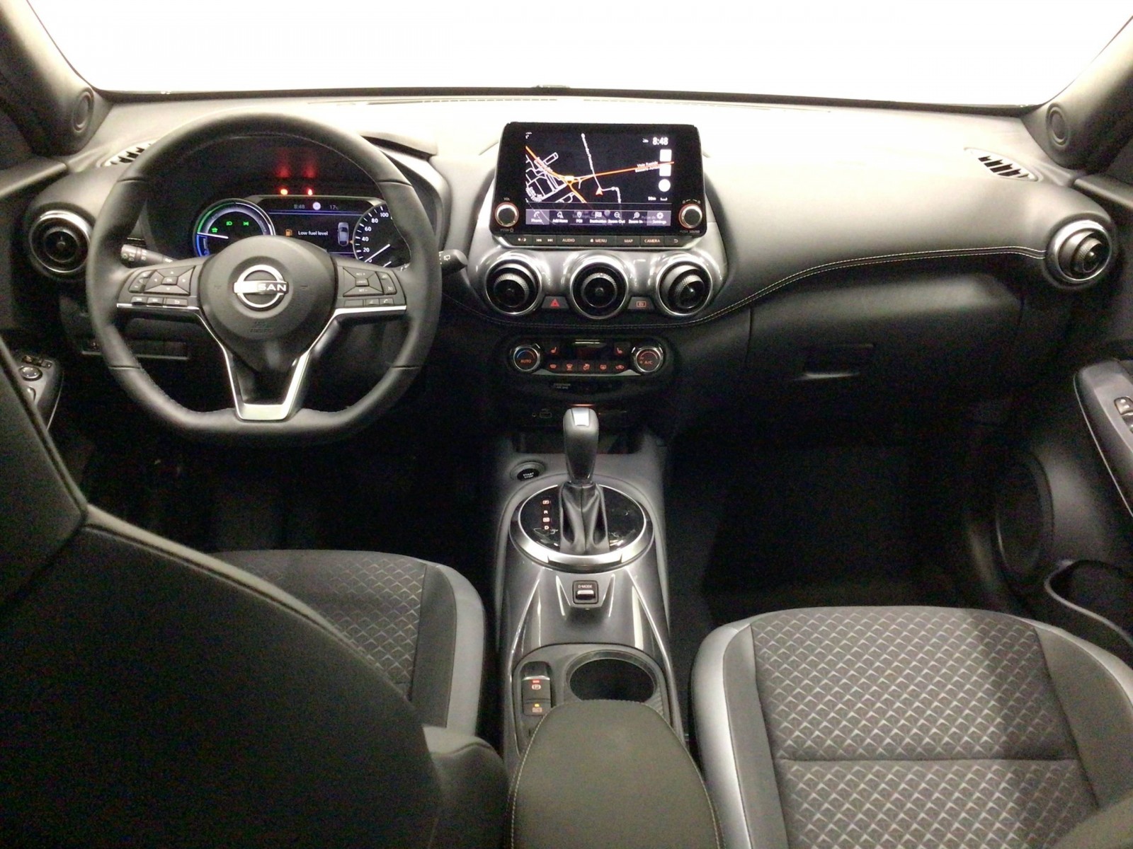 NISSAN - JUKE 2023 - #185341 - 9