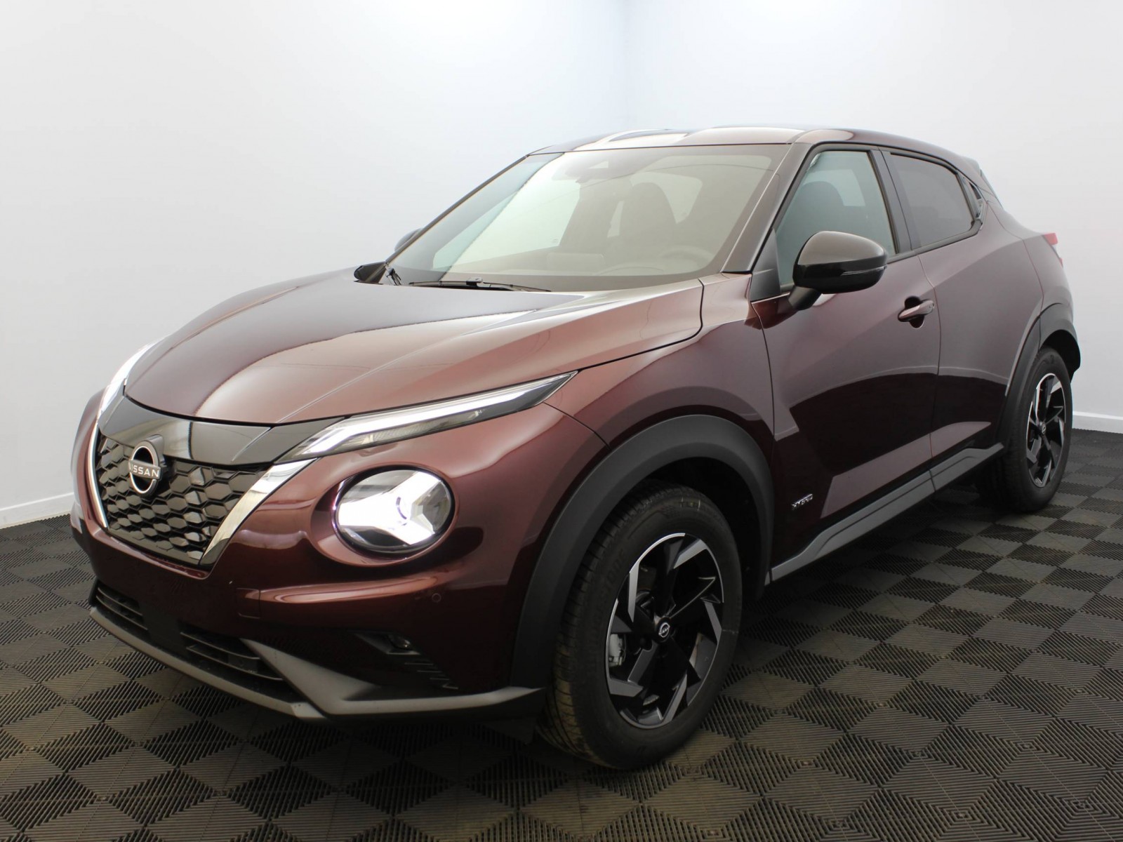 NISSAN - JUKE 2023 - #185435 - 0