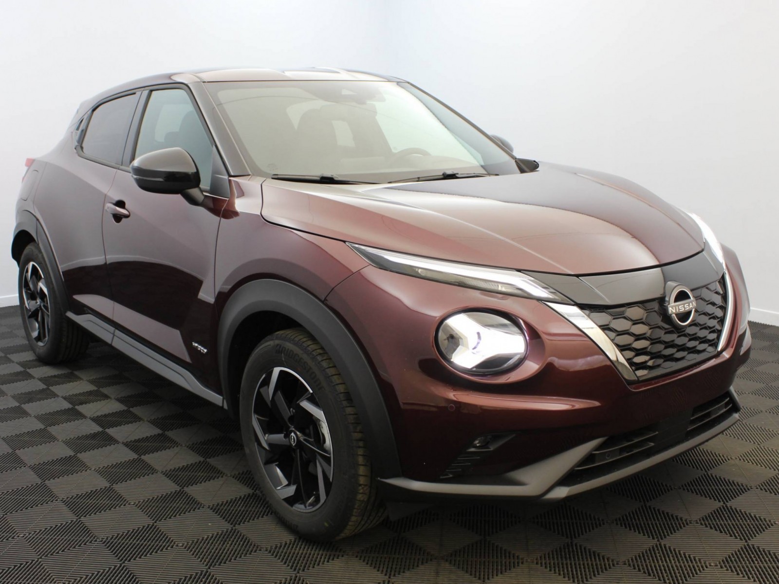 NISSAN - JUKE 2023 - #185435 - 16