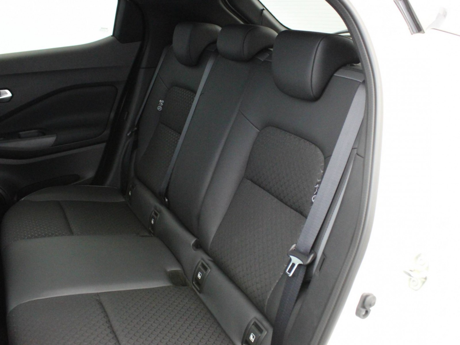 NISSAN - JUKE 2023 - #185424 - 8