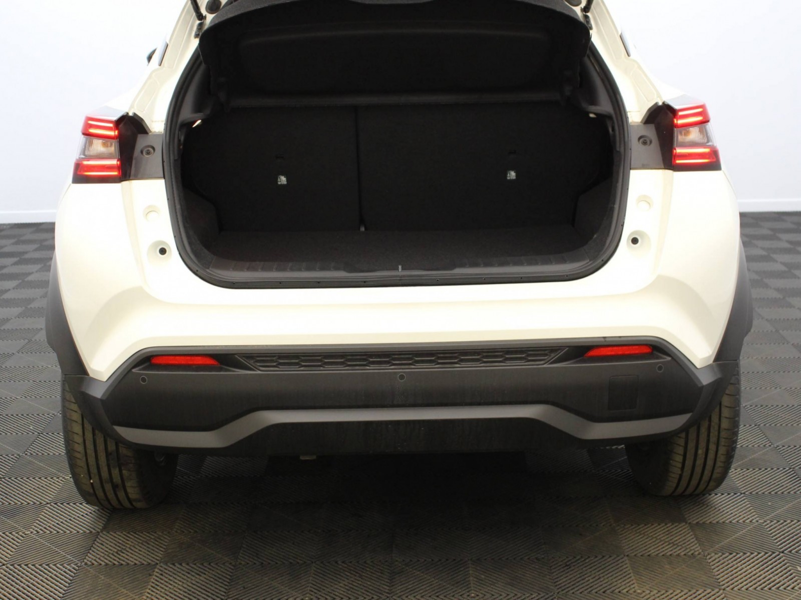 NISSAN - JUKE 2023 - #185425 - 13