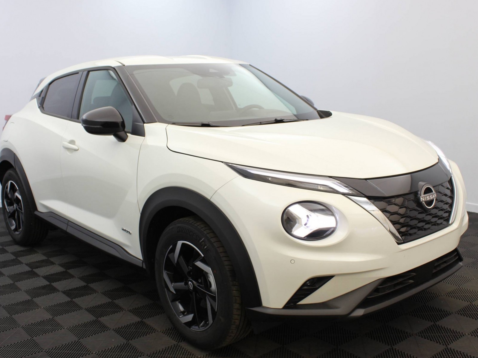 NISSAN - JUKE 2023 - #185426 - 1
