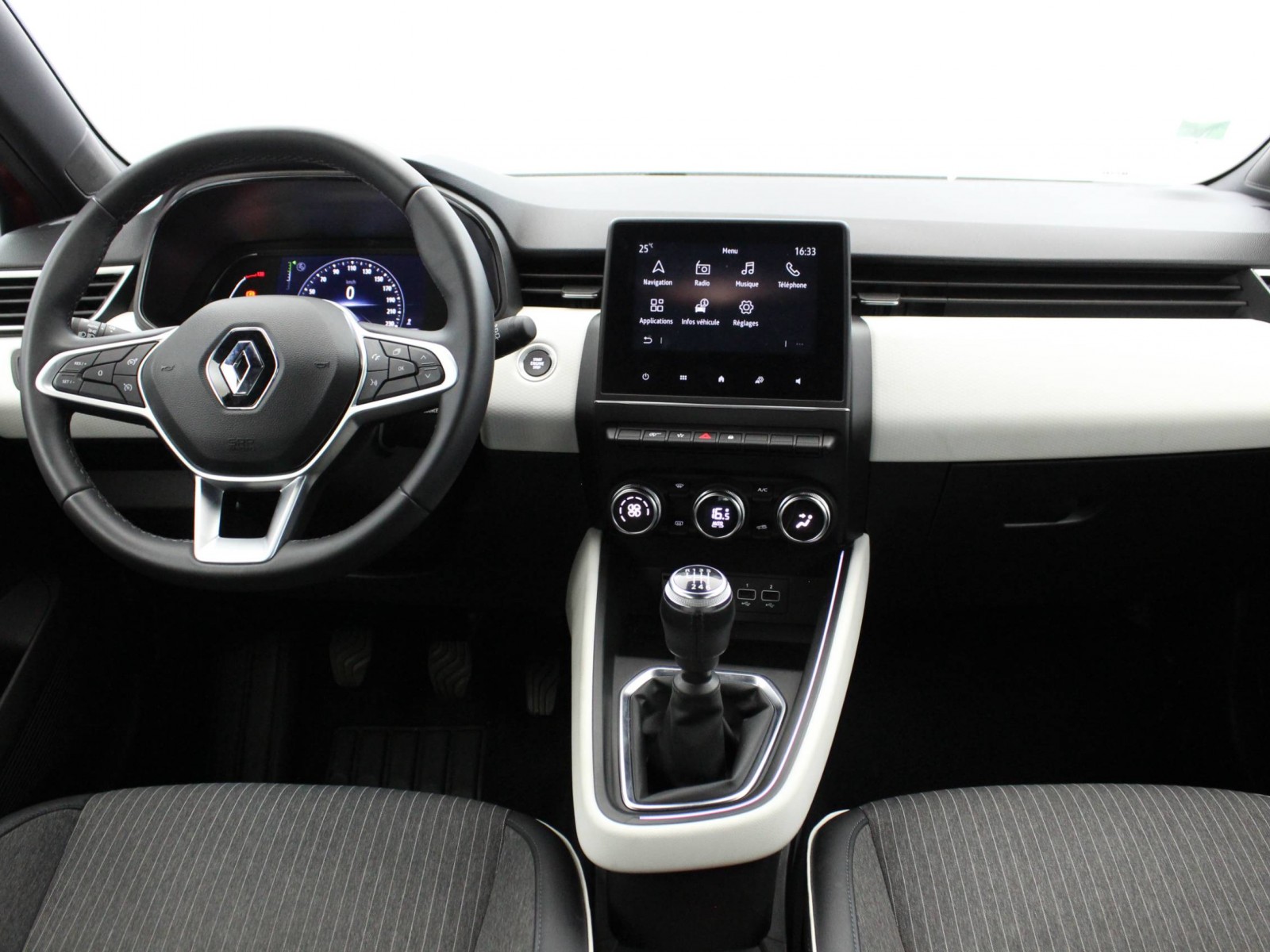 RENAULT - CLIO V - #183293 - 9