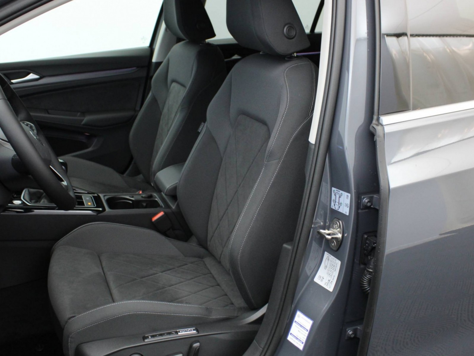 VOLKSWAGEN - GOLF - #174409 - 22