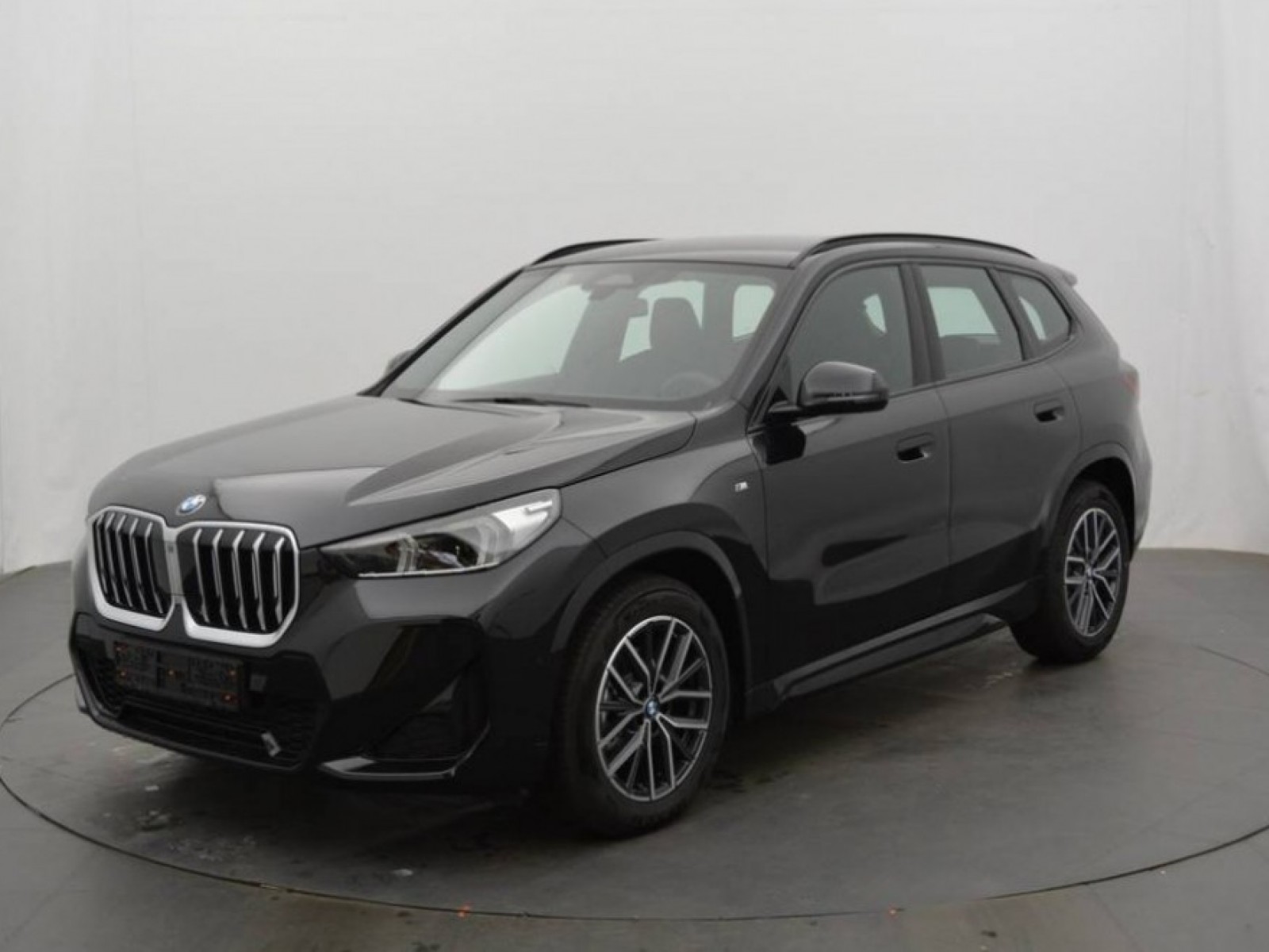 BMW - X1 U11 - #185082 - 15